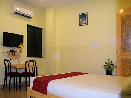 Chaplin Hotel Pondicherry Exterior foto